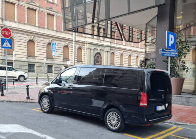 mercedes vito minivan belgrade transfers